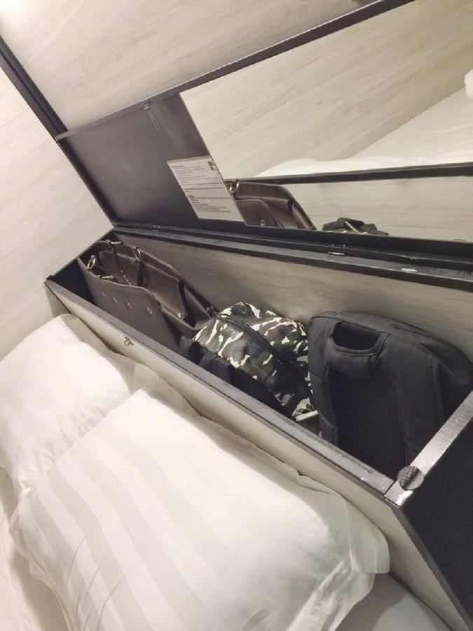 1992 Capsule Hotel Malacca Luaran gambar